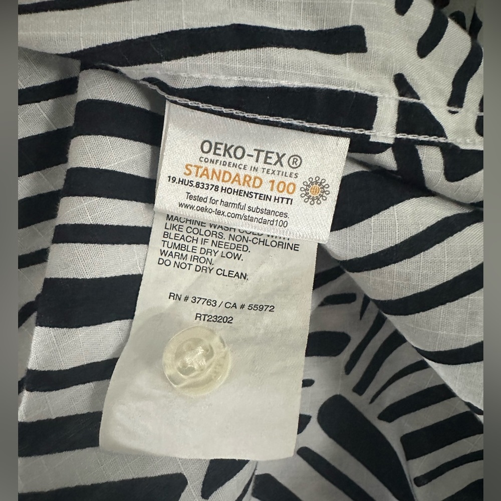 Patterned shirt - medium - Picture 3 of 3